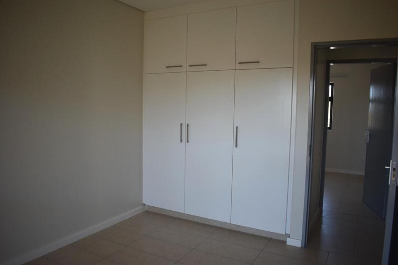 To Let 2 Bedroom Property for Rent in Bergvliet Western Cape